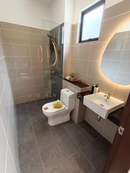 1-storey Terraced House for Sale in Bandar Mahkota Banting (Tanjong Duabelas) - John Wong - Bathroom - PropertyGuru.com.my