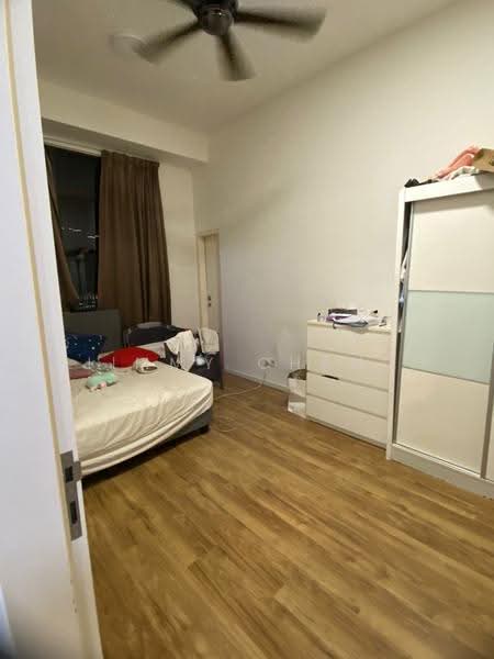 Kediaman Servis untuk Dijual di The Park Sky Residence - Jimmy Chang - Bedroom - PropertyGuru.com.my