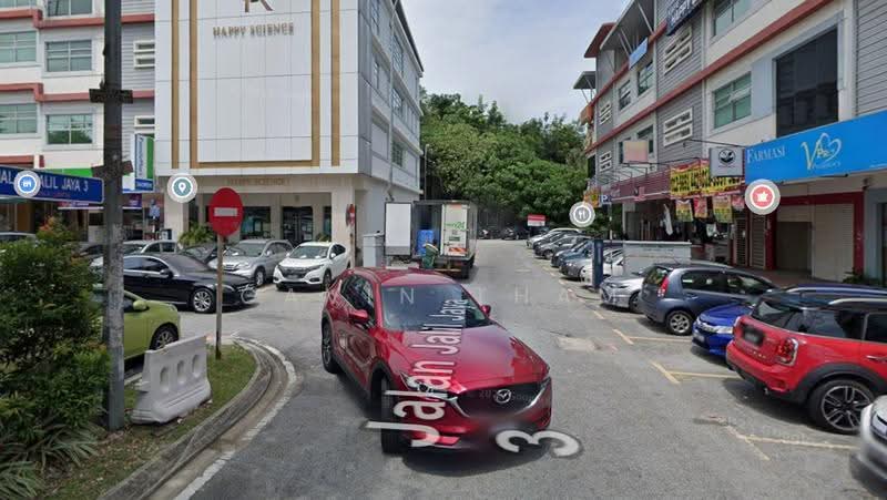 Shop for Rent in Bukit Jalil (Kuala Lumpur) - Gavin Tham - Exterior - PropertyGuru.com.my