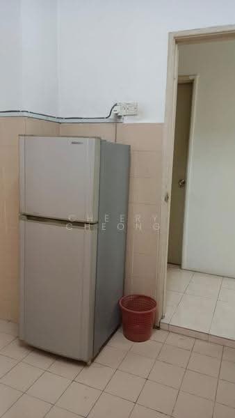 Condominium for Sale at Evergreen Park Acorn & Hazel - Cheery Cheong - Kitchen - PropertyGuru.com.my