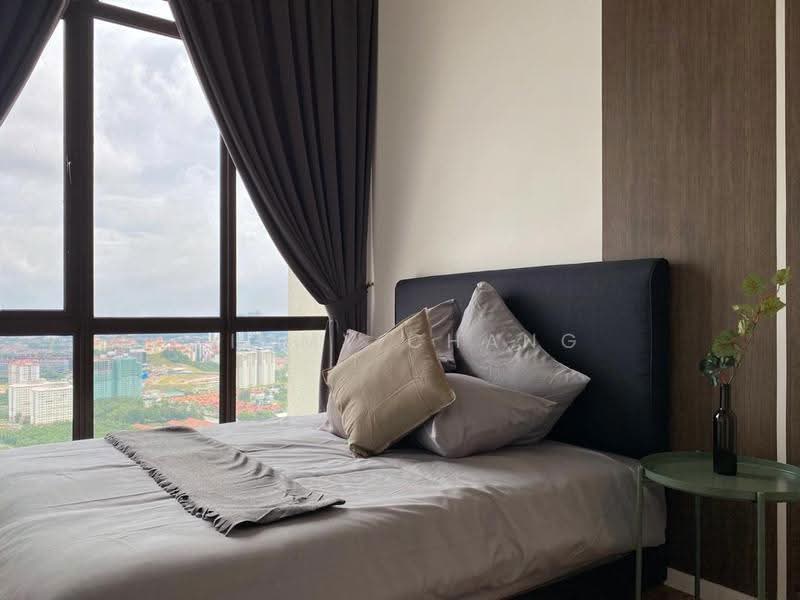 Kediaman Servis untuk Dijual di The Park Sky Residence - Jimmy Chang - Bedroom - PropertyGuru.com.my