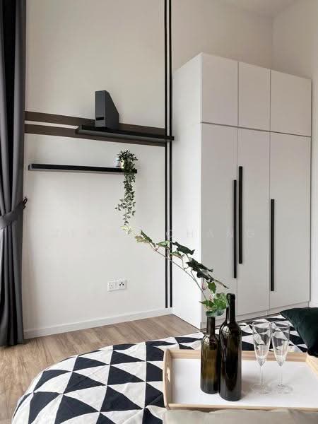 Kediaman Servis untuk Dijual di The Park Sky Residence - Jimmy Chang - Bedroom - PropertyGuru.com.my