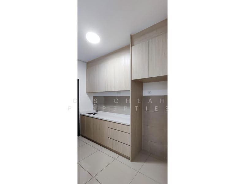 Kediaman Servis untuk Dijual di D'Quince Residences - G S Cheah Properties - Kitchen - PropertyGuru.com.my