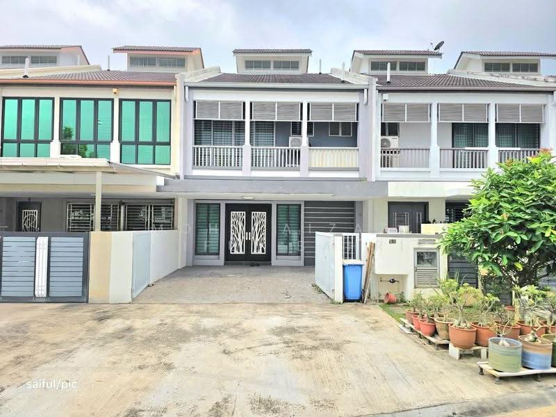 Rumah Teres 2-Tingkat untuk Dijual di Kota Kemuning (Shah Alam) - Mohd Aizat Saiful Bahri - Exterior - PropertyGuru.com.my