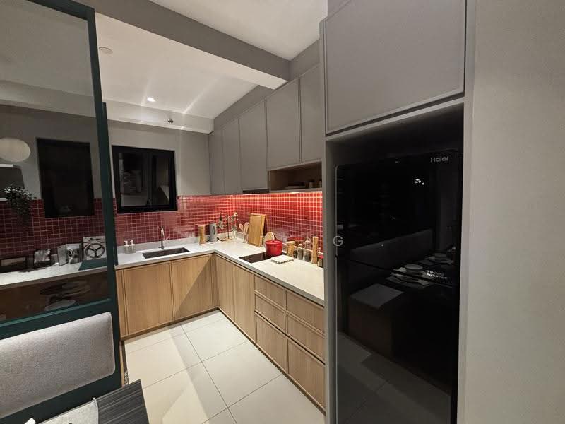 Kediaman Servis untuk Dijual di The Connaught One - Kristing . - Kitchen - PropertyGuru.com.my