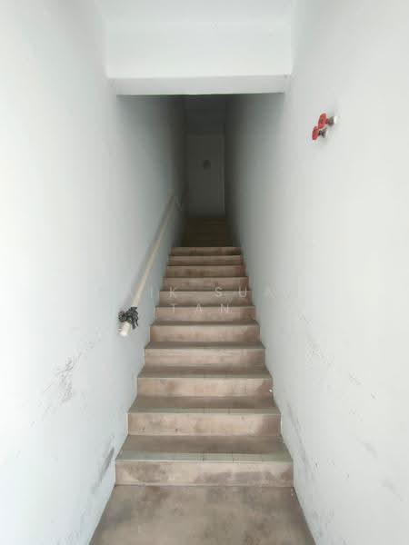 Shop / Office untuk Disewa di Dato Keramat (George Town) - Gaik Suan Tan - Corridor - PropertyGuru.com.my