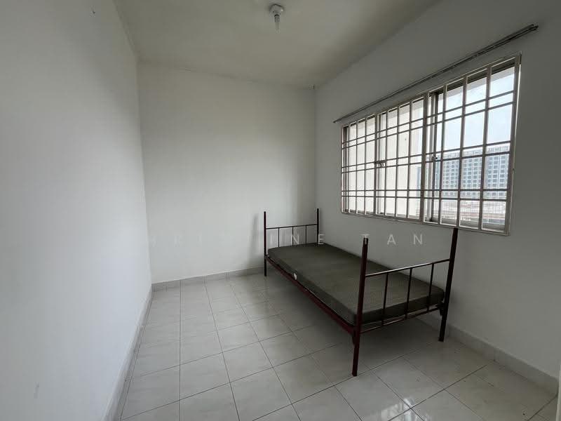 Kondominium untuk Dijual di Puncak Seri Kelana - Christine Tan - Bedroom - PropertyGuru.com.my