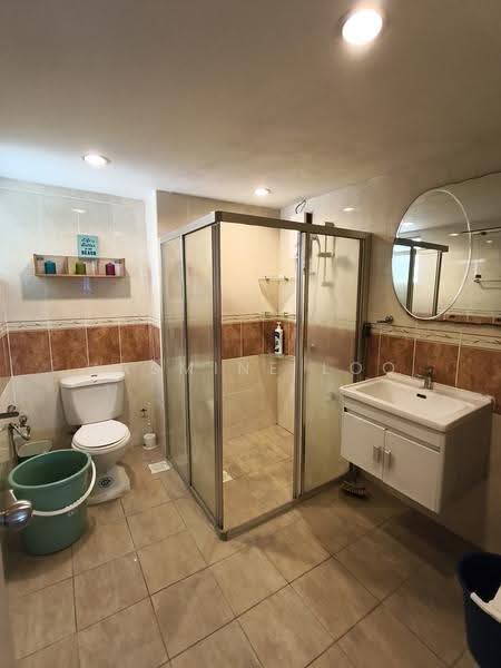 Kondominium untuk Disewa di Perdana Exclusive - Jasmine Loo - Bathroom - PropertyGuru.com.my