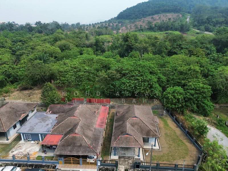 Bungalow House for Sale in Taman Tasik Semenyih (Semenyih) - Mohd Aizat Saiful Bahri - Exterior - PropertyGuru.com.my