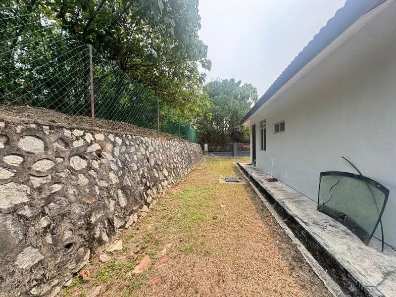 Bungalow House for Sale in Taman Tasik Semenyih (Semenyih) - Mohd Aizat Saiful Bahri - Exterior - PropertyGuru.com.my