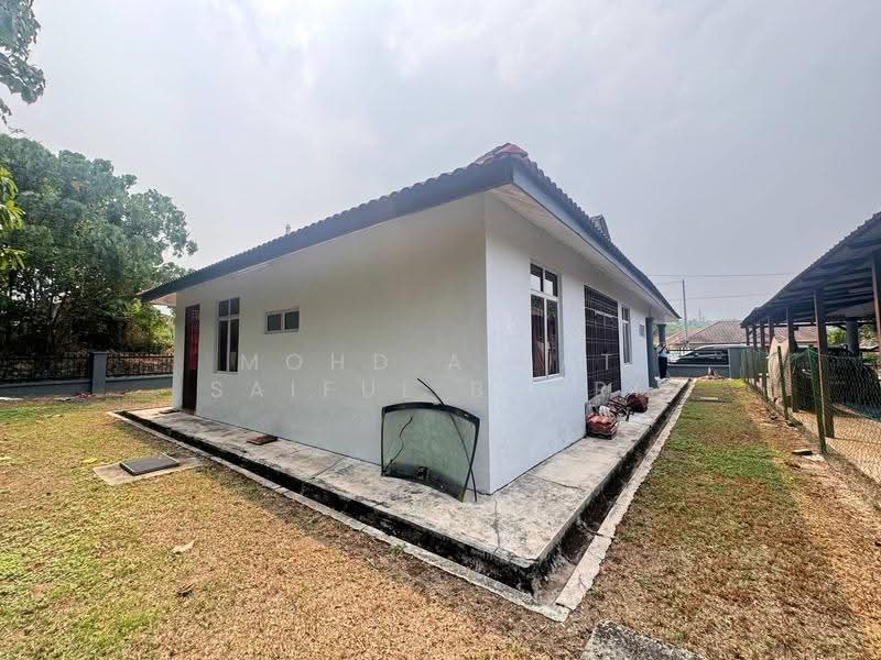 Bungalow House for Sale in Taman Tasik Semenyih (Semenyih) - Mohd Aizat Saiful Bahri - Exterior - PropertyGuru.com.my