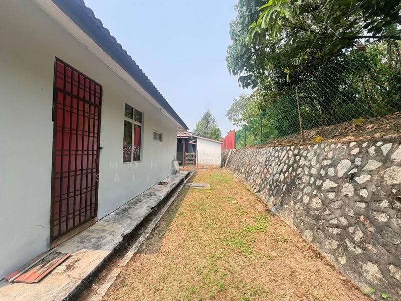 Bungalow House for Sale in Taman Tasik Semenyih (Semenyih) - Mohd Aizat Saiful Bahri - Exterior - PropertyGuru.com.my