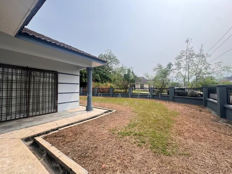 Bungalow House for Sale in Taman Tasik Semenyih (Semenyih) - Mohd Aizat Saiful Bahri - Exterior - PropertyGuru.com.my