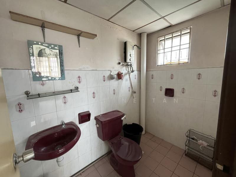 Kondominium untuk Disewa di Puncak Seri Kelana - Christine Tan - Bathroom - PropertyGuru.com.my