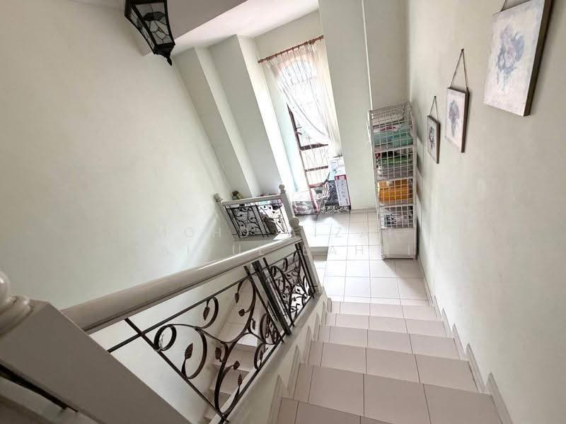 Semi-Detached House for Sale in Seksyen 7 (Shah Alam) - Mohd Aizat Saiful Bahri - Interior - PropertyGuru.com.my