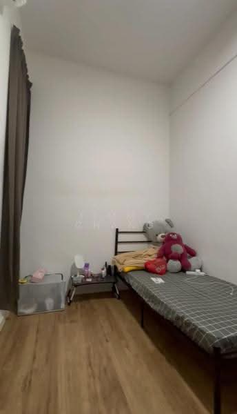 Kediaman Servis untuk Dijual di The Park Sky Residence - Jimmy Chang - Bedroom - PropertyGuru.com.my
