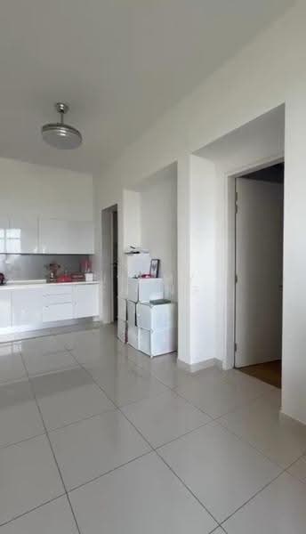 Kediaman Servis untuk Dijual di The Park Sky Residence - Jimmy Chang - Kitchen - PropertyGuru.com.my