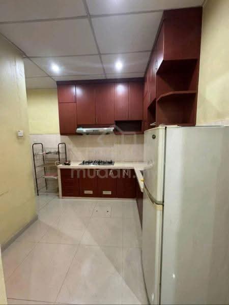 Rumah Teres 1-Tingkat untuk Disewa di Kampung Sungai Nibong (Bayan Lepas) - Gaik Suan Tan - Kitchen - PropertyGuru.com.my