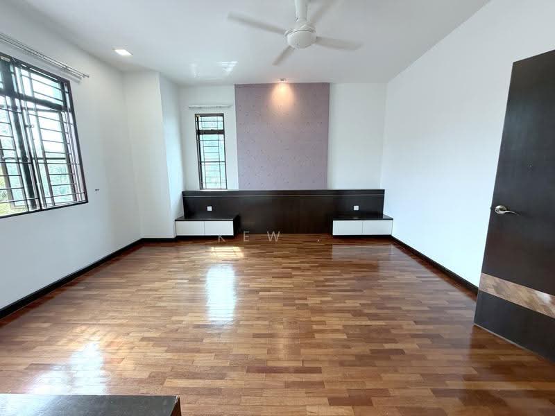Semi-Detached House for Sale in Bukit Sungai Long (Bandar Sungai Long) - Kew . - PropertyGuru.com.my