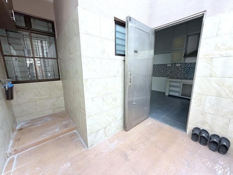 Semi-Detached House for Sale in Bukit Sungai Long (Bandar Sungai Long) - Kew . - PropertyGuru.com.my