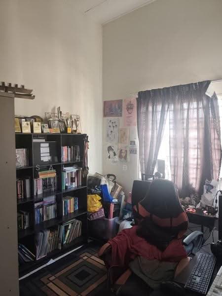 Rumah Teres 2.5-Tingkat untuk Dijual di Ulu Kelang (Selangor) - Mohd Aizat Saiful Bahri - Study - PropertyGuru.com.my