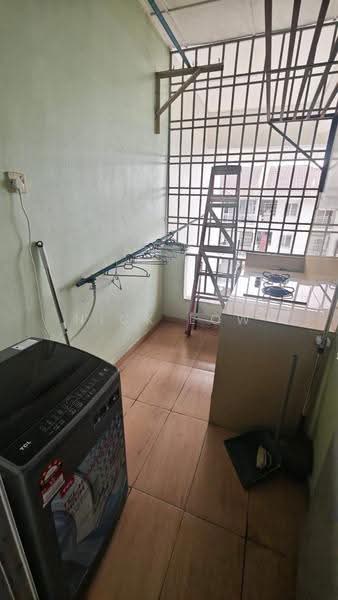 Pangsapuri untuk Disewa di Putri Ria Apartment - Nick Low - Interior - PropertyGuru.com.my
