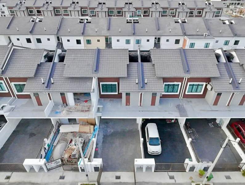 Rumah Teres 2-Tingkat untuk Dijual di Puncak Alam (Selangor) - Catherine Lum - Exterior - PropertyGuru.com.my