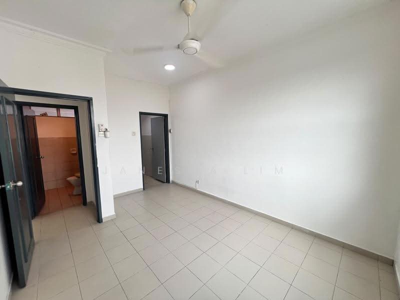 Apartment for Rent at Lake View Suites - Janessa Lim - PropertyGuru.com.my
