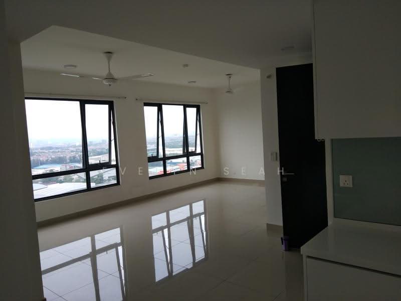 Kediaman Servis untuk Dijual di Paloma @ Tropicana Metropark - Evelyn Seah - Living Room - PropertyGuru.com.my