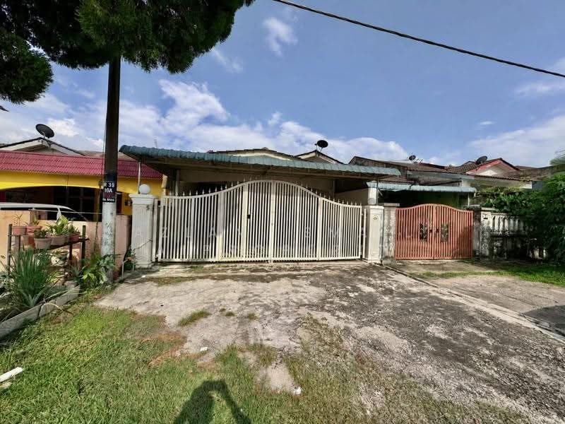 Rumah Teres 1-Tingkat untuk Dijual di Taman Daya (Johor Bahru) - Azlan Ismail aiproperty - PropertyGuru.com.my
