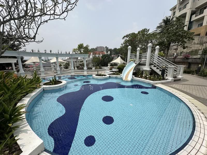 Semi-Detached House for Sale in Taman Cheras Perdana (Cheras) - Henry Lew - Pool - PropertyGuru.com.my