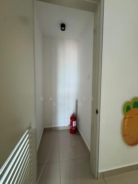 Kondominium untuk Disewa di Alstonia Residence - GAN WEY SAND - Corridor - PropertyGuru.com.my