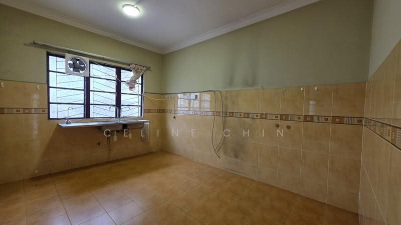 Rumah Teres 2-Tingkat untuk Dijual di Ara Damansara (Selangor) - Celine Chin - Kitchen - PropertyGuru.com.my