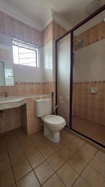 Rumah Teres 2-Tingkat untuk Dijual di Ara Damansara (Selangor) - Celine Chin - Bathroom - PropertyGuru.com.my