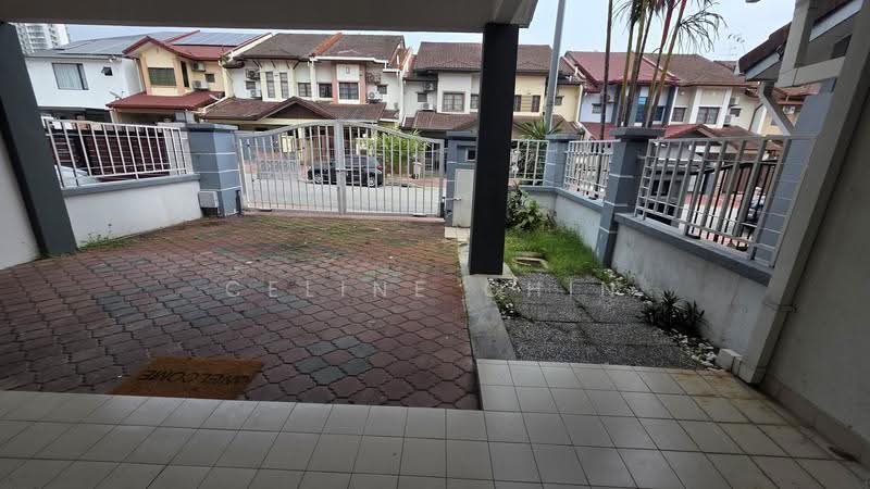 Rumah Teres 2-Tingkat untuk Dijual di Ara Damansara (Selangor) - Celine Chin - Exterior - PropertyGuru.com.my