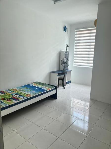Rumah Teres 2.5-Tingkat untuk Disewa di Taman Cendana Indah (Juru) - May Choo - Bedroom - PropertyGuru.com.my