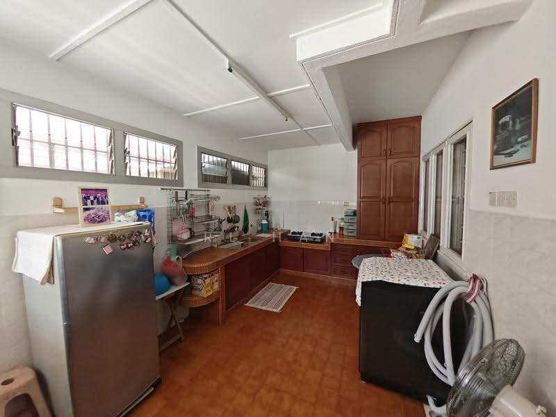 Semi-Detached House for Sale in SS14 (Subang Jaya) - RL Han - Kitchen - PropertyGuru.com.my