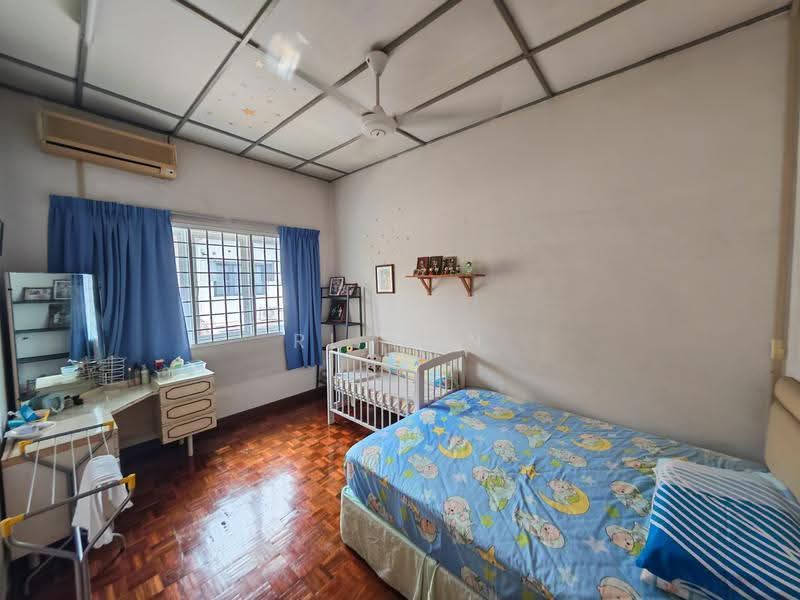 Semi-Detached House for Sale in SS14 (Subang Jaya) - RL Han - Bedroom - PropertyGuru.com.my