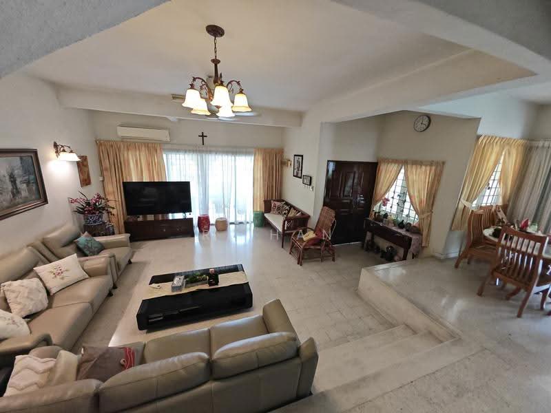 Semi-Detached House for Sale in SS14 (Subang Jaya) - RL Han - Living Room - PropertyGuru.com.my