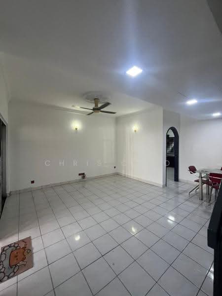 2-storey Terraced House for Sale in Taman Sri Haneco (Semenyih) - Chris Choo - Living Room - PropertyGuru.com.my