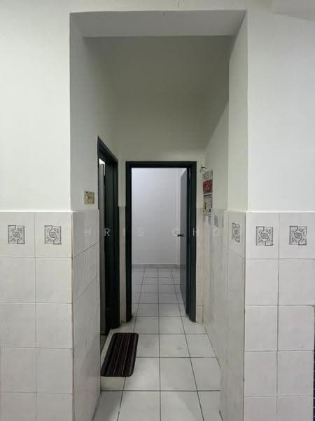 2-storey Terraced House for Sale in Taman Sri Haneco (Semenyih) - Chris Choo - Corridor - PropertyGuru.com.my