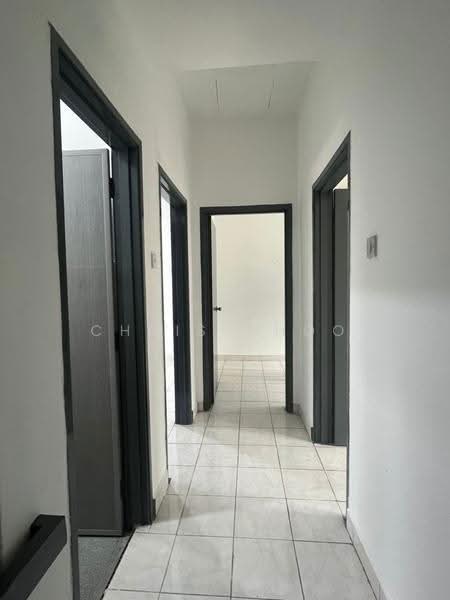 2-storey Terraced House for Sale in Taman Sri Haneco (Semenyih) - Chris Choo - Corridor - PropertyGuru.com.my