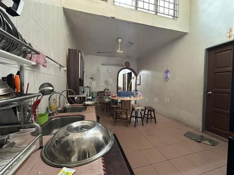 Rumah Teres 1-Tingkat untuk Dijual di Pekan Kapar (Kapar) - Lim Ee Thian - Kitchen - PropertyGuru.com.my