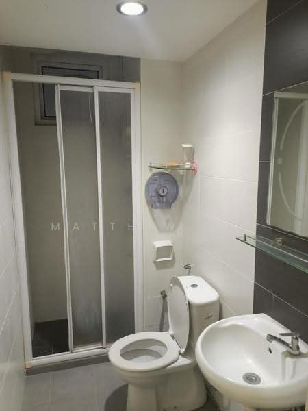 Kondominium untuk Dijual di Summer Place - Matthew Png - Bathroom - PropertyGuru.com.my
