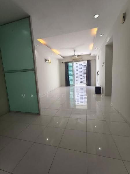 Kondominium untuk Dijual di Summer Place - Matthew Png - Living Room - PropertyGuru.com.my
