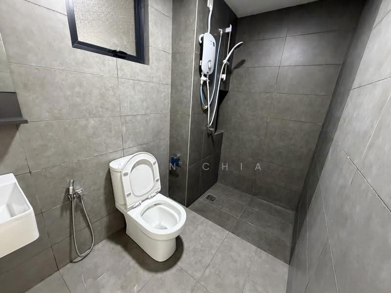 Kondominium untuk Disewa di D'Terra Residences - Alan Chia - Bathroom - PropertyGuru.com.my