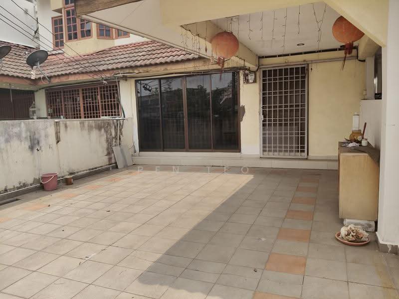 2-storey Terraced House for Sale in Kampung Relau (Bukit Jambul) - Pen Teo - Exterior - PropertyGuru.com.my