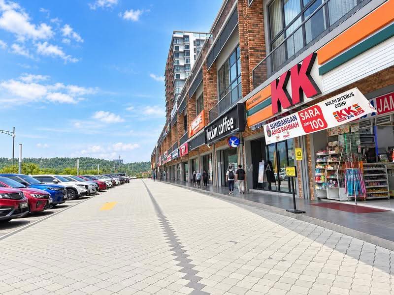 Kediaman Servis untuk Dijual di Bell Suites - DJULIA JAMAL - Direct Link to Bell Avenue - PropertyGuru.com.my