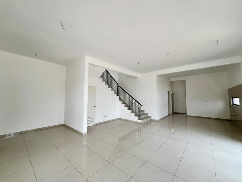 Terraced House for Sale in Taman Desa Tebrau (Tebrau) - John Lim - Living Room - PropertyGuru.com.my