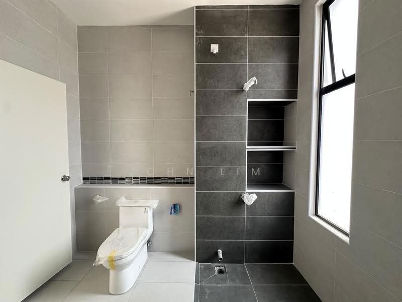 Terraced House for Sale in Taman Desa Tebrau (Tebrau) - John Lim - Bathroom - PropertyGuru.com.my